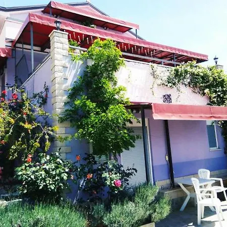 Viola Aparthotel Pjescana Uvala