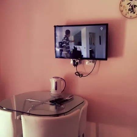 Viola شقة فندقية بيشكانا أوفالا