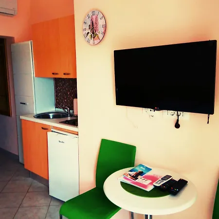 Aparthotel Viola 4*