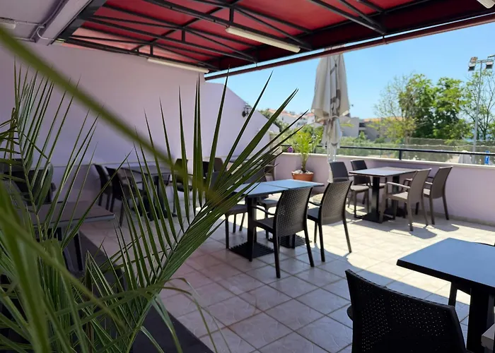 Lejlighedshotel Viola 4*