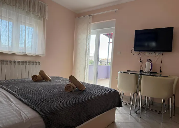Lejlighedshotel Viola Pjescana Uvala