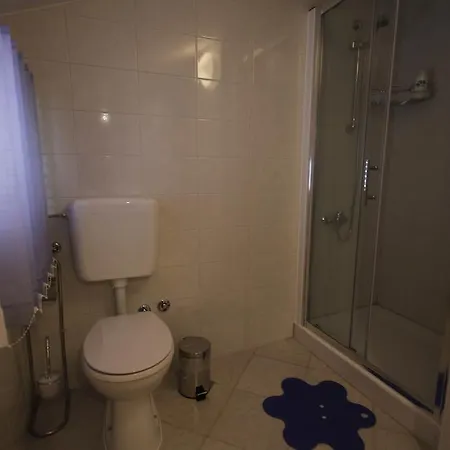 Viola Apartahotel 4*