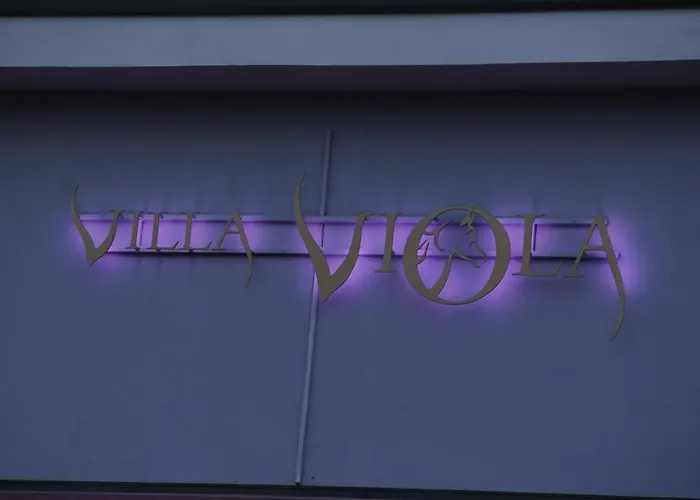 Viola פיישצ'נה אובלה