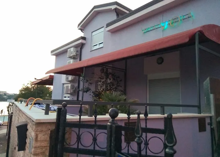 公寓式酒店 维欧拉公寓式酒店 4*