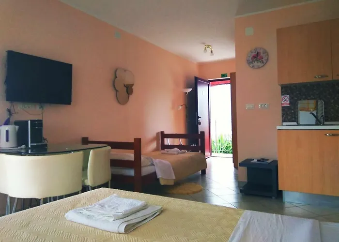 Viola מלון דירות